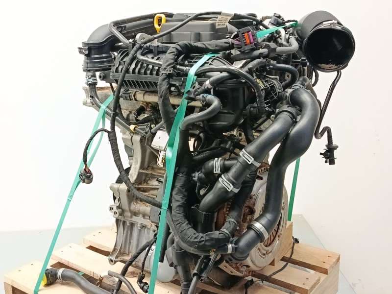 Recambio de despiece motor para seat ibiza v (kj1, kjg) 1.0 tsi referencia OEM IAM DUSB - Blanco 2