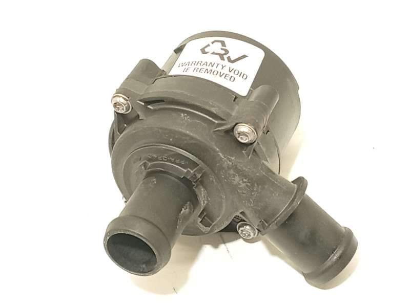 Recambio de bomba agua para skoda kamiq (nw4) 1.0 tsi referencia OEM IAM 5Q0965567N - Blanco 3