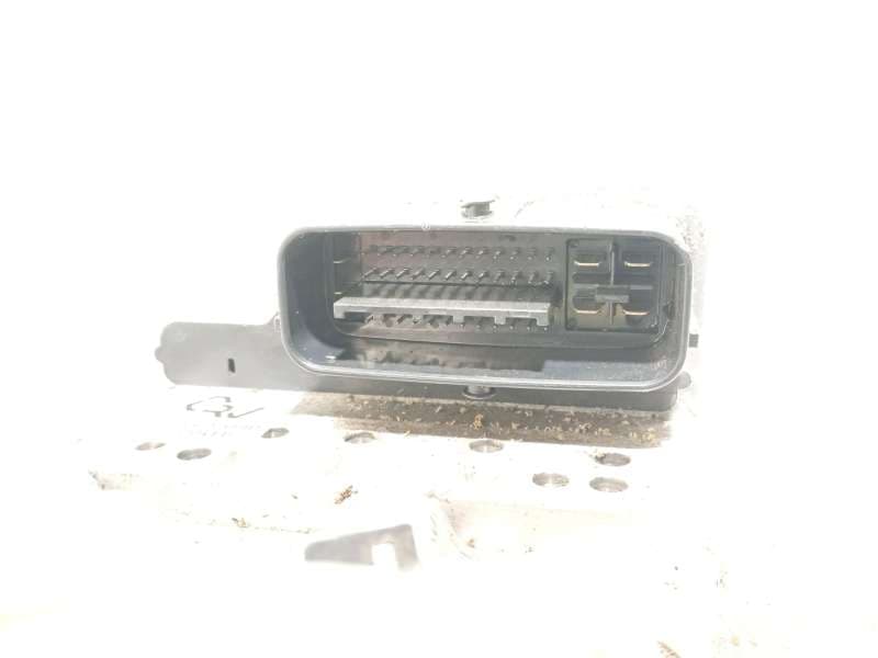 Recambio de abs para toyota yaris hybrid active referencia OEM IAM 4721052480 4727047030 - Blanco 4