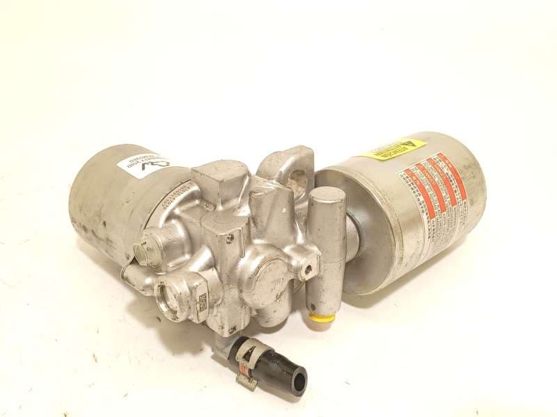 Recambio de servofreno para toyota c-hr hybrid advance referencia OEM IAM 4707047070 - Blanco 2
