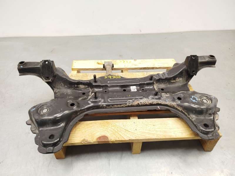 Recambio de puente delantero para hyundai i20 i (pb, pbt) 1.2 referencia OEM IAM 624001J550 - Plata
