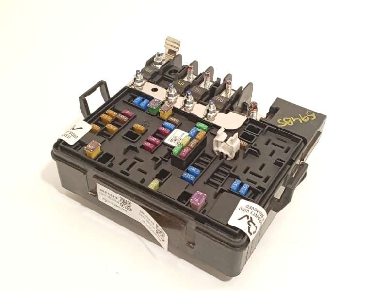 Recambio de caja reles / fusibles para byd dolphin surf referencia OEM IAM EQEAU3722500AZ - Verde 2