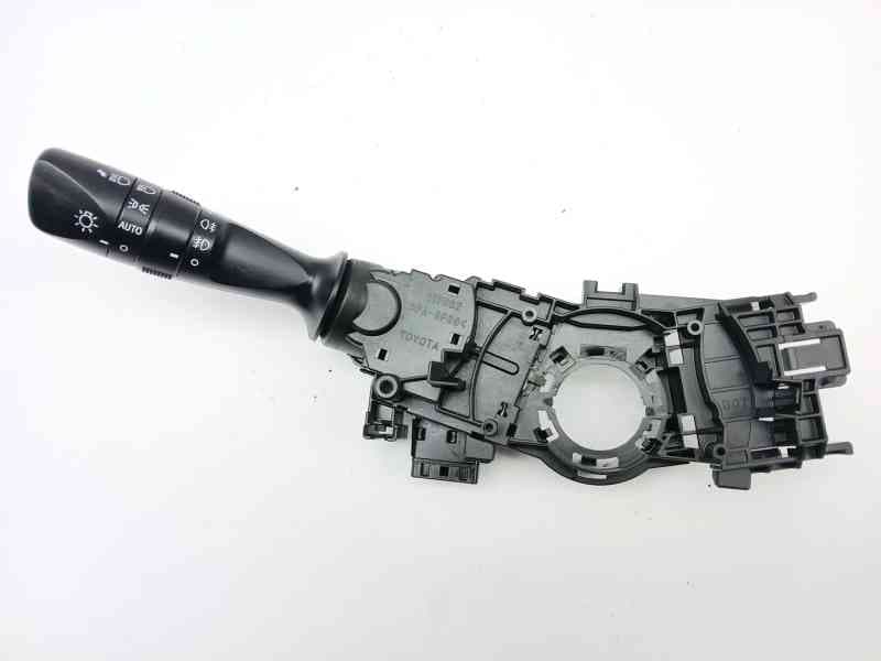 Recambio de mando luces para toyota auris station wagon (_e18_) 1.8 hybrid (zwe186_) referencia OEM IAM 0272017F852