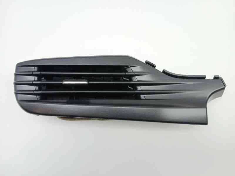Recambio de rejilla aireadora para hyundai bayon (bc3) 1.2 mpi referencia OEM IAM 84790Q0000 97490T7000TT6