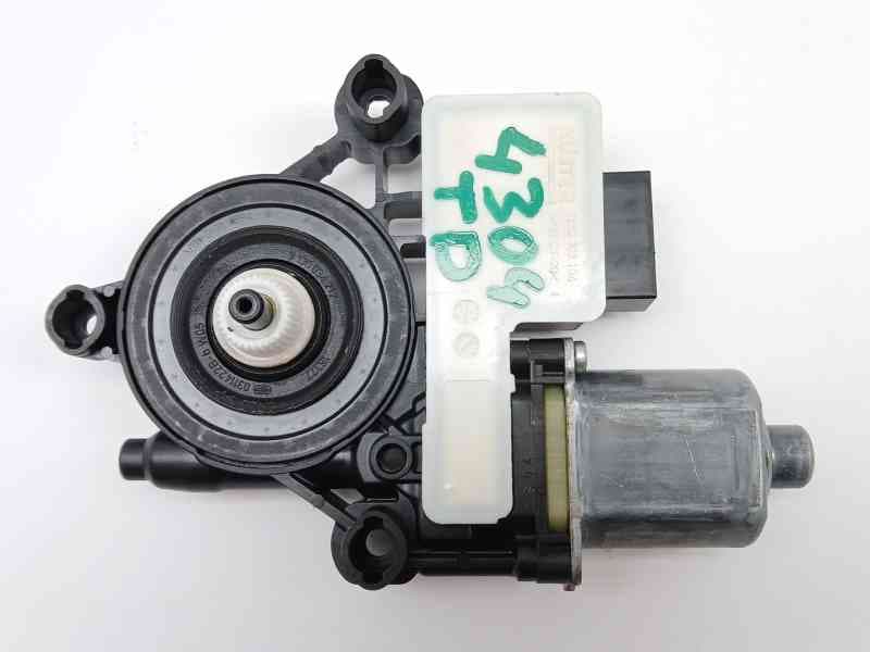 Recambio de motor elevalunas trasero derecho para skoda octavia iii combi (5e5, 5e6) 1.5 tsi g-tec referencia OEM IAM 5Q0959408A
