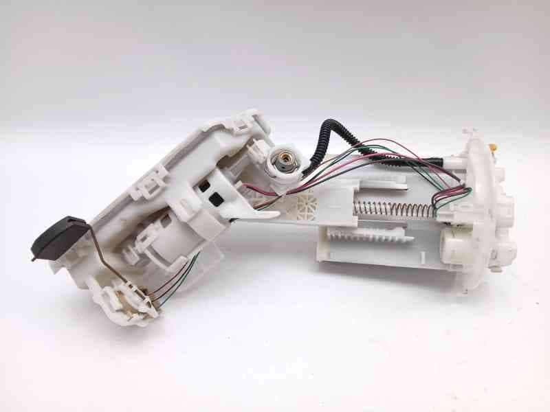 Recambio de bomba combustible para toyota corolla sedán (_e21_) 1.8 vvti hybrid (zwe211, mzea12) referencia OEM IAM 7702002C21 7