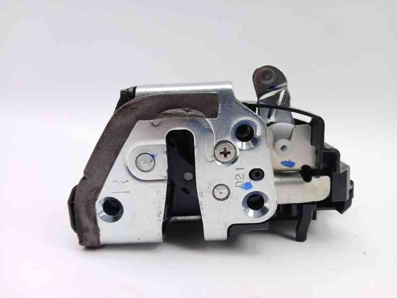 Recambio de cerradura puerta trasera derecha para toyota corolla sedán (_e21_) 1.8 vvti hybrid (zwe211, mzea12) referencia OEM I