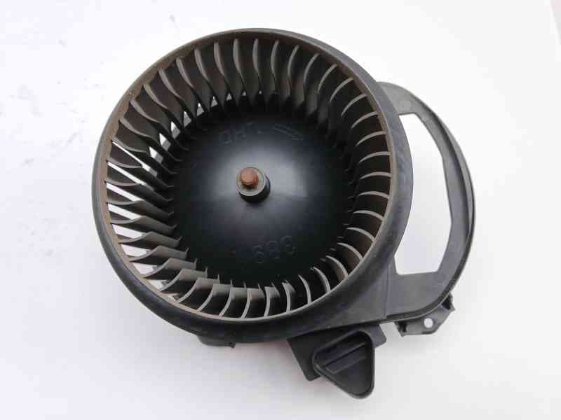 Recambio de motor calefaccion para mercedes-benz cla shooting brake (x117) cla 220 cdi / d (117.903) referencia OEM IAM CZ116360