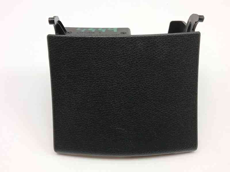 Recambio de cenicero para mercedes-benz cla shooting brake (x117) cla 220 cdi / d (117.903) referencia OEM IAM A1766801050 A1766