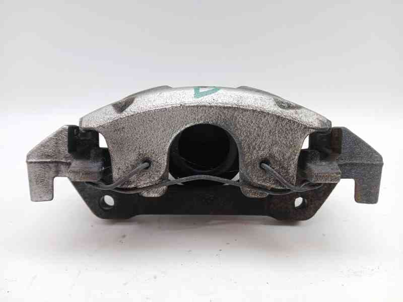 Recambio de pinza freno delantera derecha para toyota yaris (_p21_, _pa1_, _ph1_) 1.5 (mxpa11) referencia OEM IAM 47730K0030