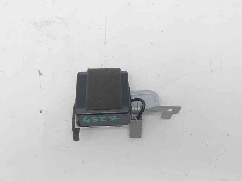Recambio de antena para mazda cx-30 (dm) skyactiv-g m hybrid awd referencia OEM IAM BDMJ66T30A