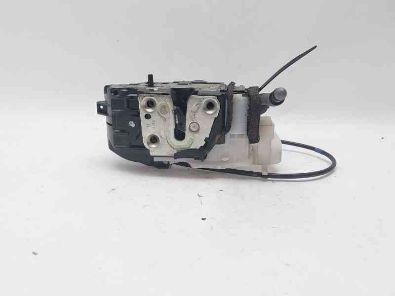 Recambio de cerradura puerta trasera derecha para kia cee'd hatchback (ed) 1.6 crdi 90 referencia OEM IAM 813301H000