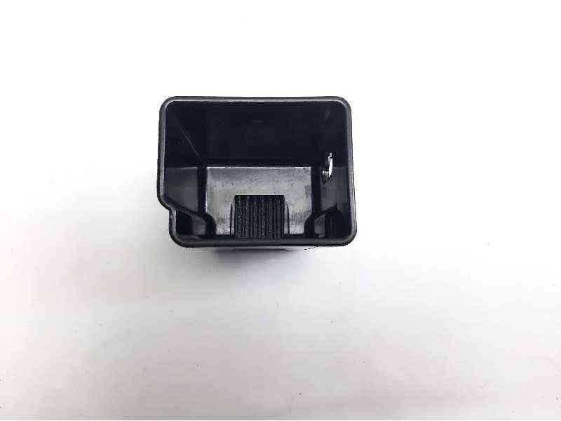 Recambio de cenicero para porsche cayenne (typ 9pa1) diesel referencia OEM IAM FKM599930PMA - Negro