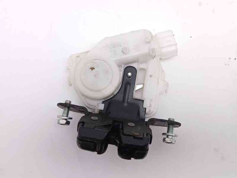 Recambio de cerradura maletero / porton para toyota yaris (_p13_) 1.3 (nsp130_) referencia OEM IAM