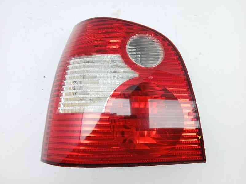 Recambio de piloto trasero izquierdo para volkswagen polo iv (9n_, 9a_) 1.2 12v referencia OEM IAM 6Q6945095B 6Q6945111A