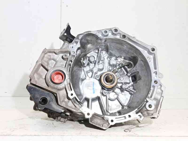 Recambio de caja cambios para toyota yaris (_p13_) 1.3 (nsp130_) referencia OEM IAM 12EPP 12EPP