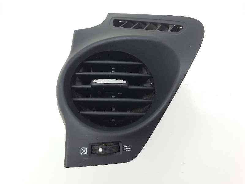 Recambio de rejilla aireadora para lexus is200 (ds2/is2) 220d referencia OEM IAM 556505304 GN7111345