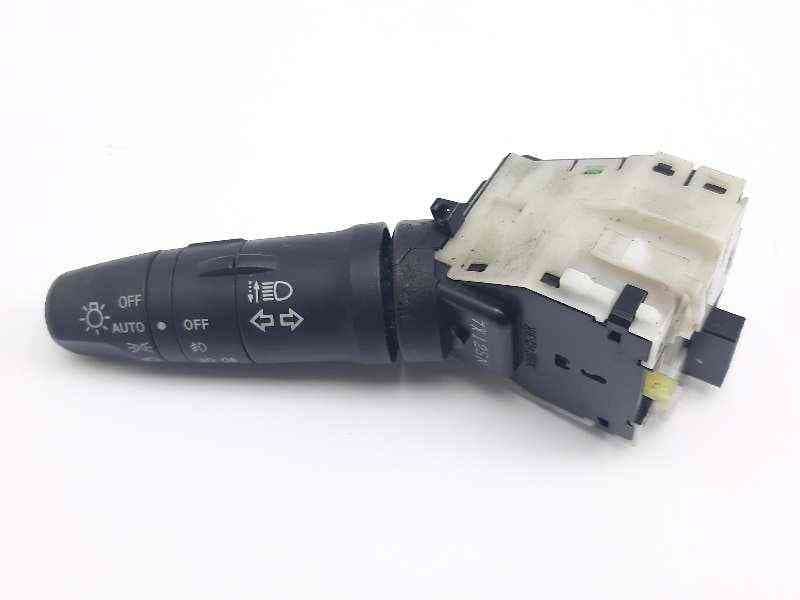 Recambio de mando intermitentes para nissan tiida (c11x/sc11x) acenta referencia OEM IAM 7X12SN