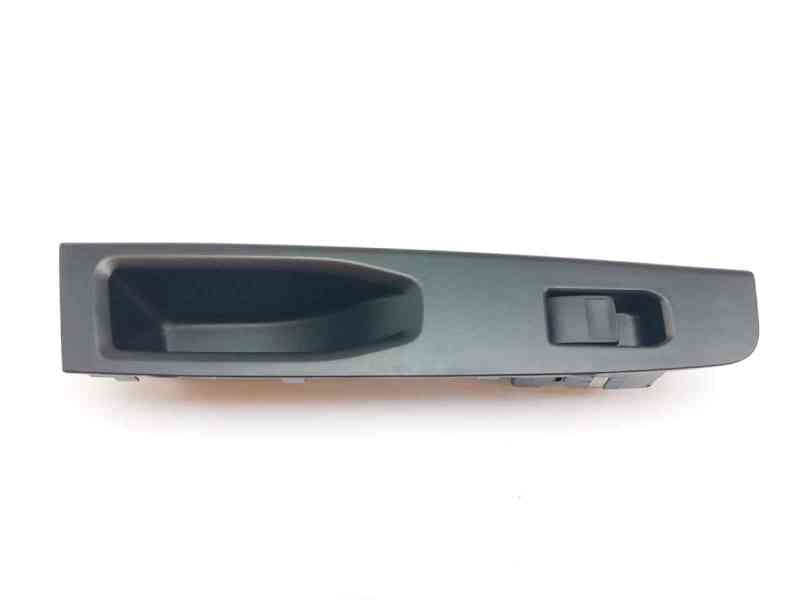 Recambio de mando elevalunas trasero derecho para toyota yaris hybrid referencia OEM IAM 19282919 742710D400