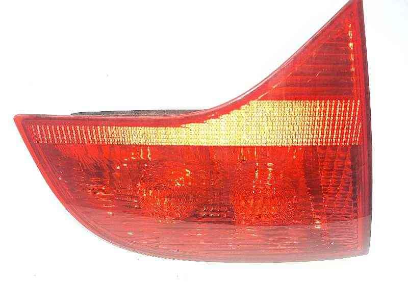 Recambio de piloto trasero izquierdo interior para audi a4 avant (8e) 2.0 tdi referencia OEM IAM 8E9945093