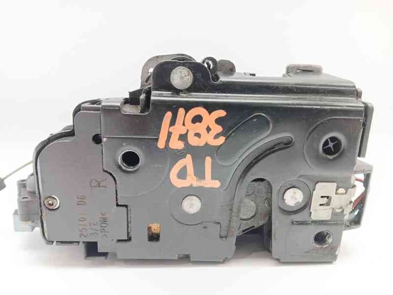 Recambio de cerradura puerta trasera derecha para volkswagen touran (1t1, 1t2) 2.0 tdi 16v referencia OEM IAM 7L0839016D