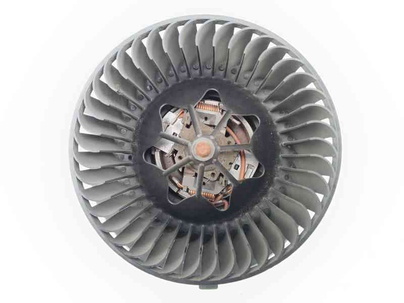 Recambio de motor calefaccion para volkswagen passat cc 2.0 tdi 177 cv/ 130 kw referencia OEM IAM 3C1820015T CZ0160600869
