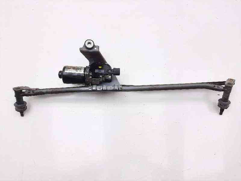 Recambio de motor limpia delantero para iveco daily caja cerrada (2006 =>) caja cerrada 35s... batalla 3000 referencia OEM IAM W - Blanco