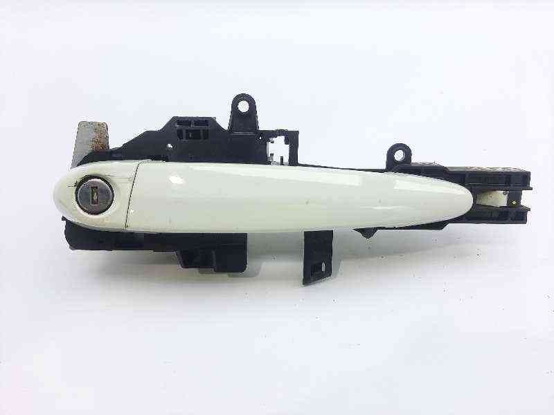 Recambio de maneta exterior delantera izquierda para bmw serie 1 berlina (e81/e87) 118d limited sport edition referencia OEM IAM