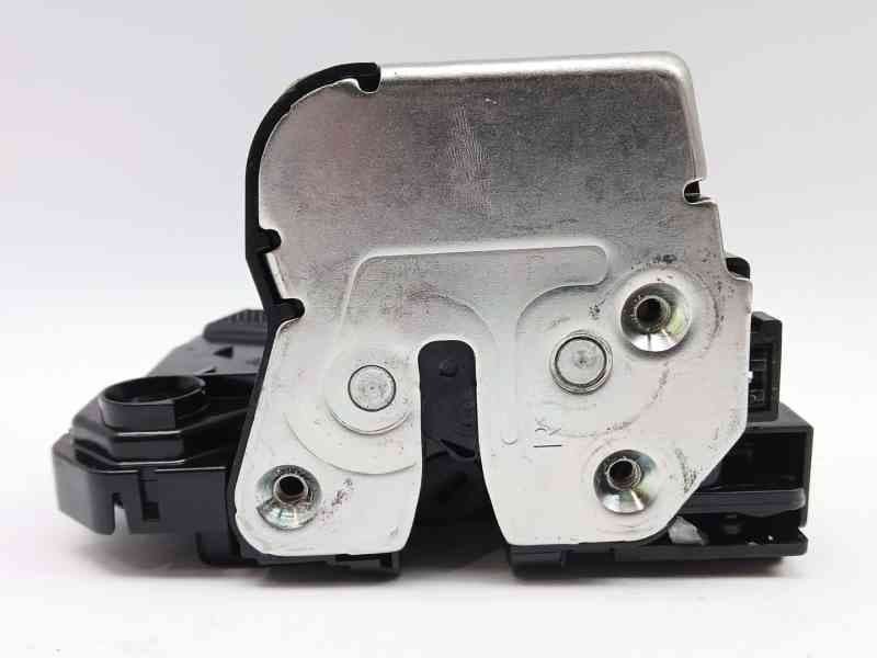 Recambio de cerradura puerta trasera derecha para hyundai bayon (bc3) 1.2 mpi referencia OEM IAM 81420Q0400