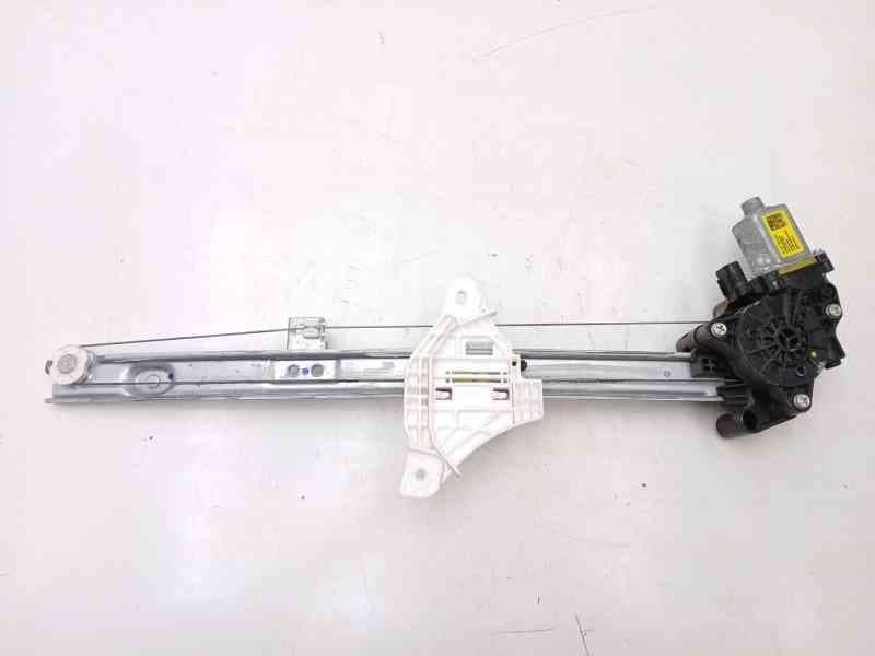 Recambio de elevalunas delantero derecho para hyundai bayon (bc3) 1.2 mpi referencia OEM IAM 82402Q0010 82460Q0000