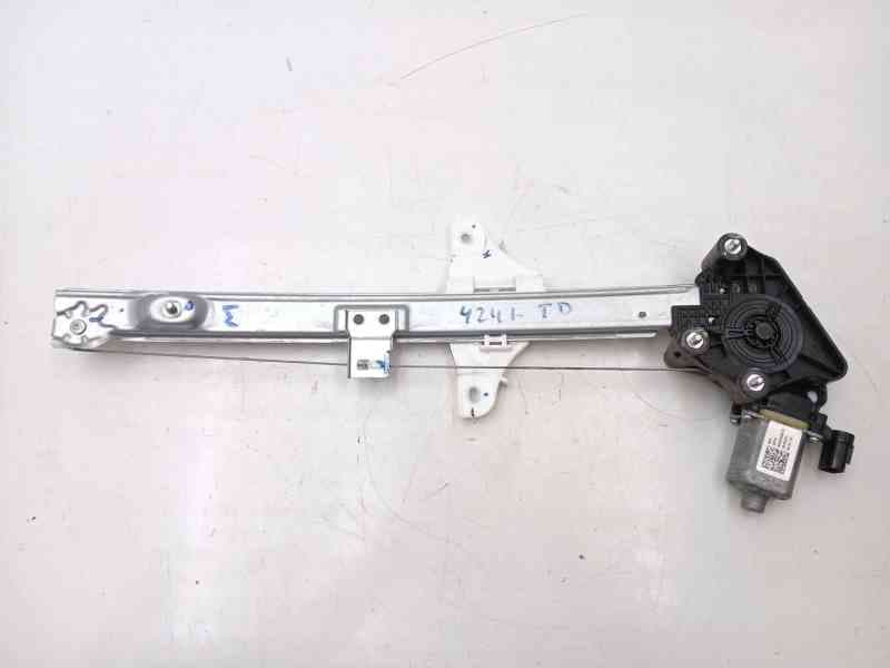 Recambio de elevalunas trasero derecho para hyundai bayon (bc3) 1.2 mpi referencia OEM IAM 83402Q0010 83460Q0000