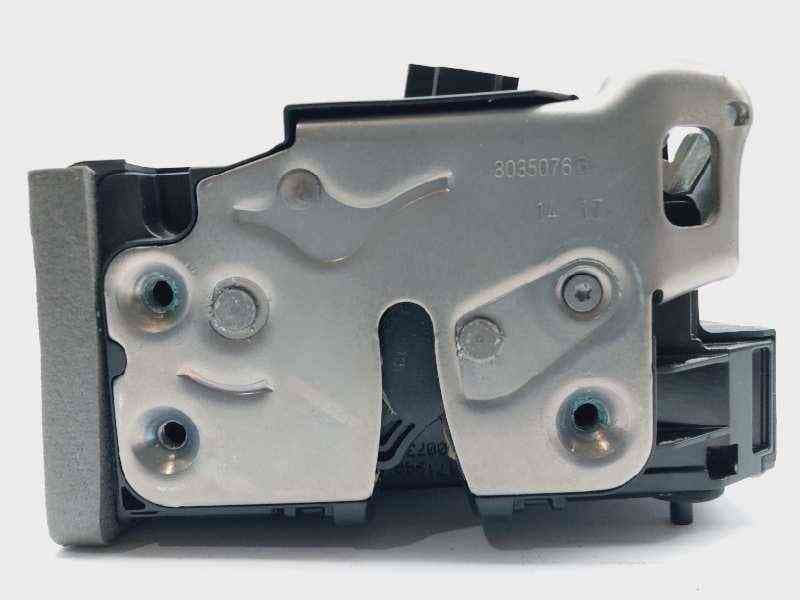 Recambio de cerradura puerta trasera derecha para opel insignia grand sport excellence referencia OEM IAM 13598385