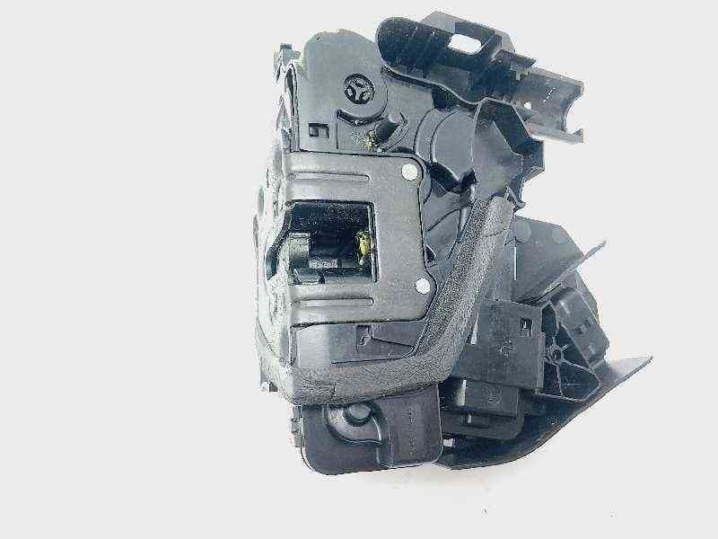 Recambio de cerradura puerta trasera derecha para renault talisman limited referencia OEM IAM 825028903R