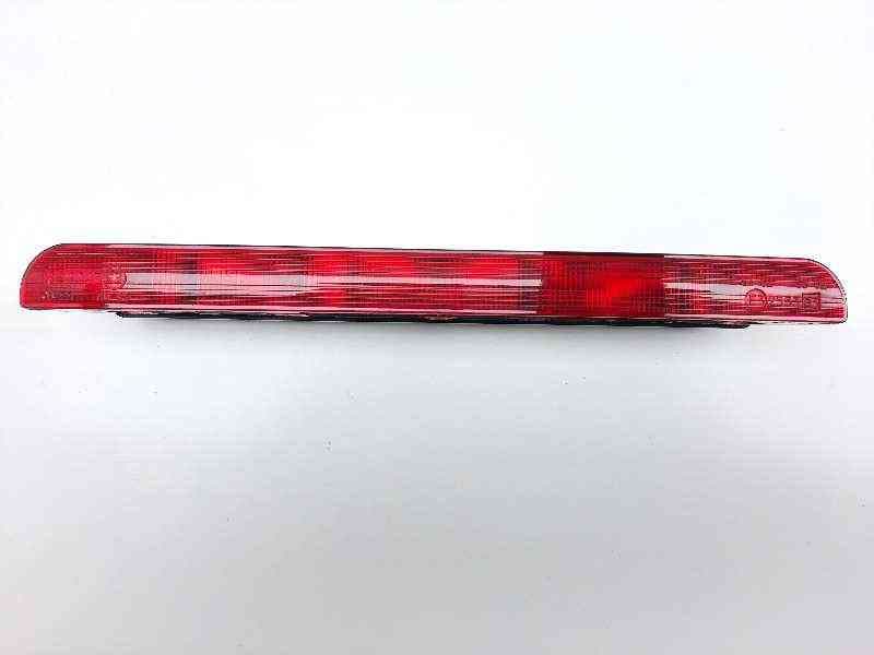 Recambio de luz central de freno para citroën c4 sedan collection referencia OEM IAM 9683337180 - Gris