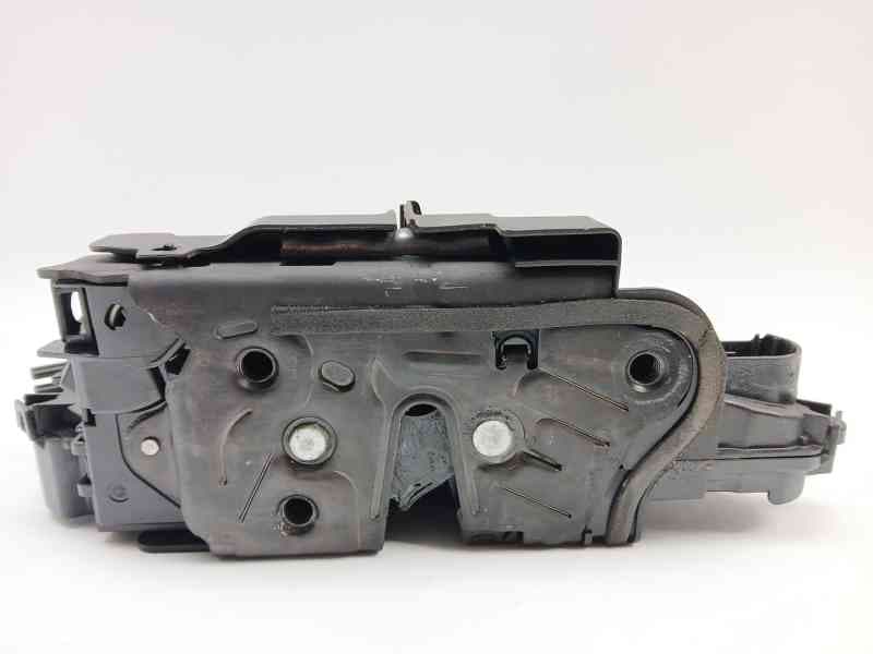 Recambio de cerradura puerta delantera izquierda para skoda superb iii (3v3) 2.0 tdi referencia OEM IAM 5TB837015A