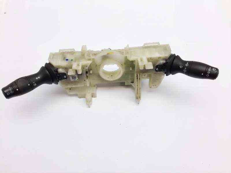 Recambio de mando multifuncion para renault renault master iii furgón furgón (fv) 2.3 dci fwd referencia OEM IAM 681720005R