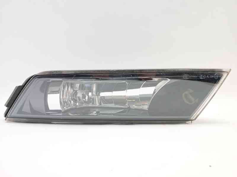 Recambio de faro antiniebla derecho para skoda superb iii (3v3) 2.0 tdi referencia OEM IAM 3V0941700
