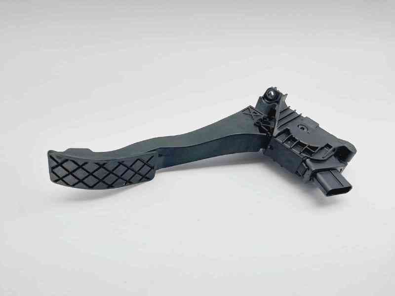 Recambio de potenciometro pedal para volkswagen t-roc edition referencia OEM IAM 5Q1723503J
