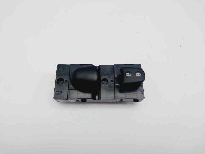 Recambio de mando elevalunas delantero derecho para nissan micra v (k14) k14 referencia OEM IAM 254114BA0A