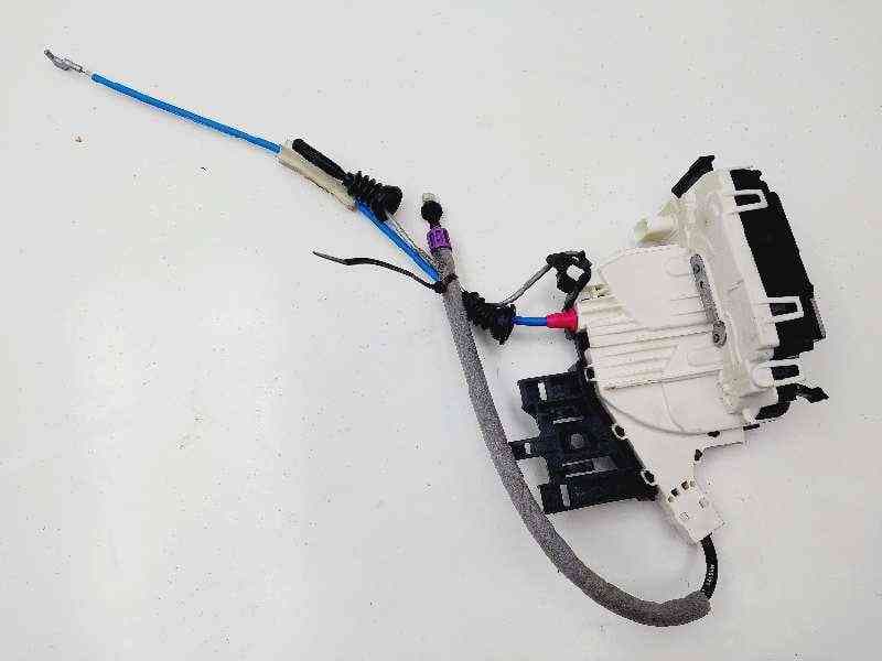 Recambio de cerradura puerta trasera izquierda para mercedes-benz gla (clase 245 g) 220 d referencia OEM IAM A2047302735