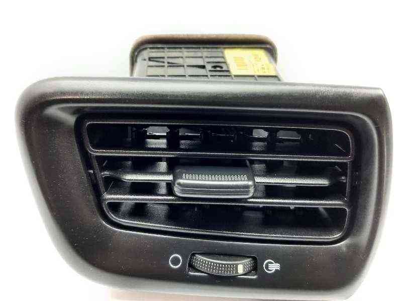 Recambio de rejilla aireadora para kia stonic (ybcuv) tech referencia OEM IAM H897480900