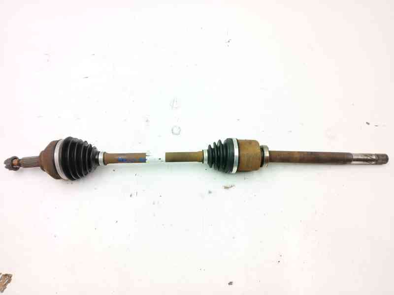 Recambio de transmision delantera derecha para nissan primastar furgoneta (x83) 2.0 dci 90 referencia OEM IAM 8200452268