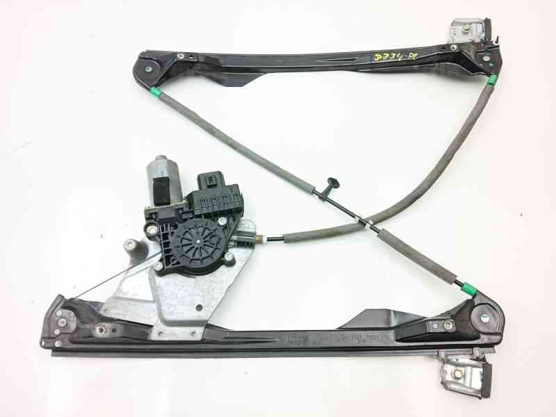 Recambio de elevalunas delantero izquierdo para ford focus i turnier (dnw) 1.6 16v referencia OEM IAM 1331617 0130821756
