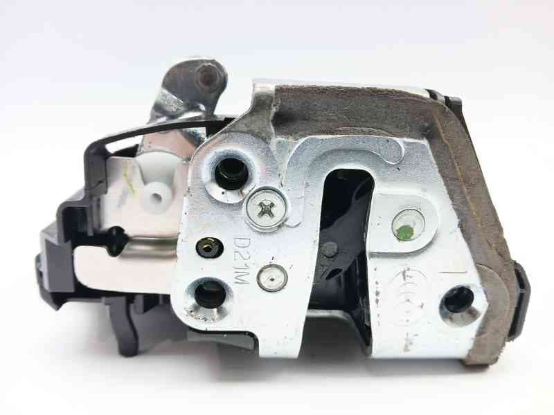 Recambio de cerradura puerta trasera izquierda para toyota auris (_e18_) 1.2 (nre185_) referencia OEM IAM 6906005051