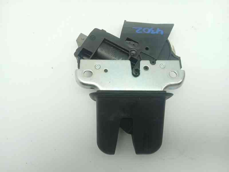 Recambio de cerradura maletero / porton para audi a4 b8 (8k2) 2.0 tdi referencia OEM IAM 4E5827505D