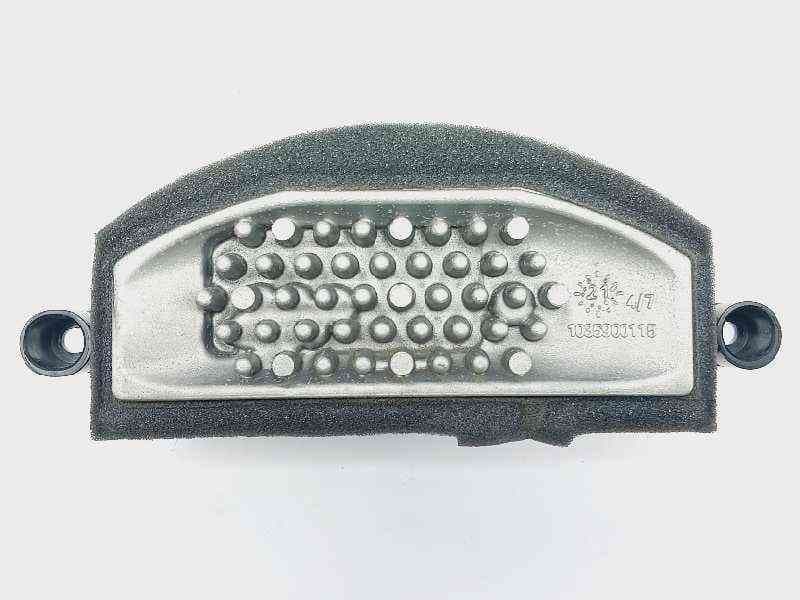Recambio de resistencia calefaccion para bmw serie 1 lim. (f40) 118d referencia OEM IAM 64117952061 CZ2468108390 F011500152