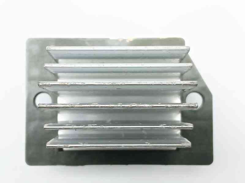 Recambio de resistencia calefaccion para kia carens iv 1.7 crdi referencia OEM IAM 972353XAA0