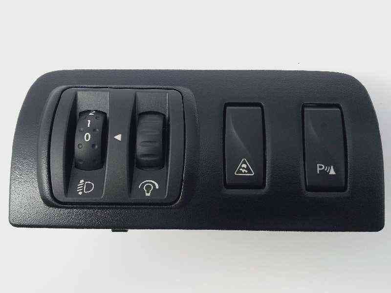 Recambio de mando multifuncion para renault fluence dynamique referencia OEM IAM 251637324R