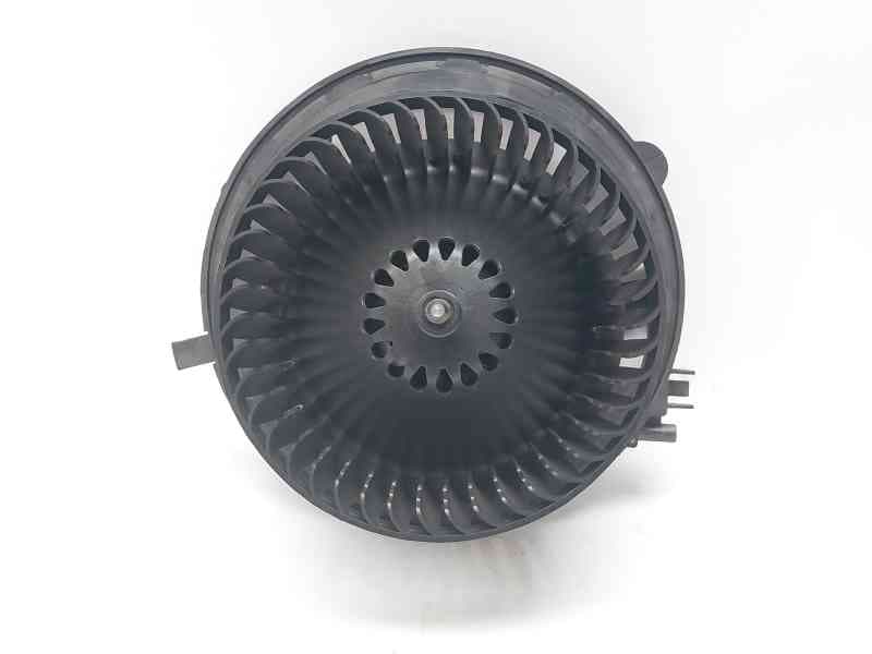 Recambio de motor calefaccion para audi a3 sportback (8ya, 8yf) 35 tdi referencia OEM IAM 5Q1819021E