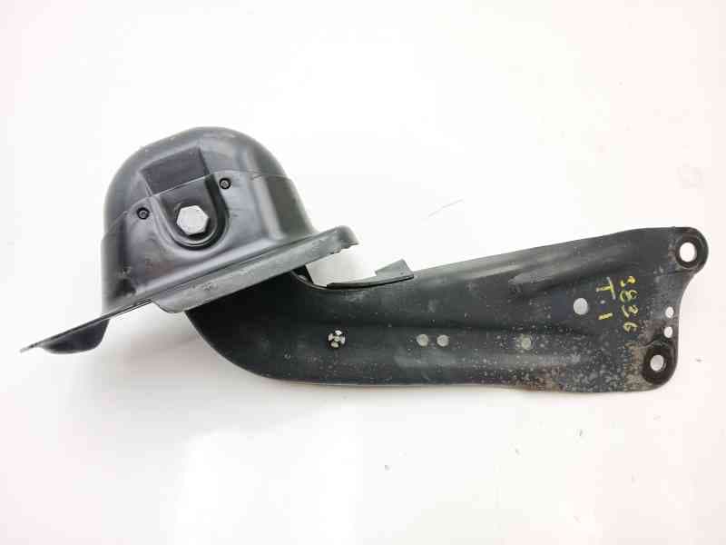 Recambio de brazo suspension inferior trasero izquierdo para skoda octavia iii combi (5e5, 5e6) 1.8 tsi referencia OEM IAM 5Q050